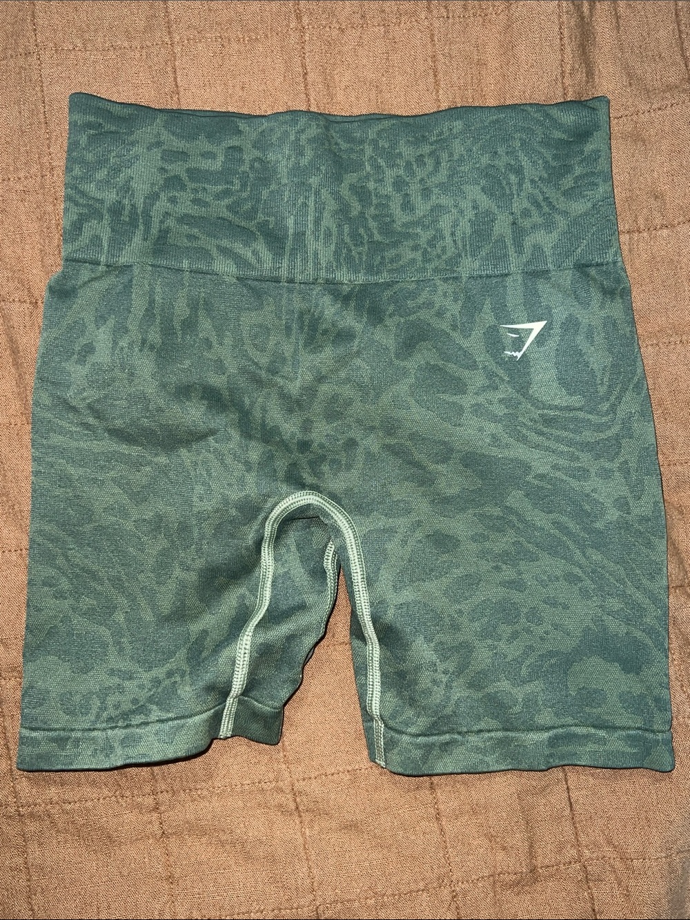 Gymshark Women's Green Seamless adapt animal